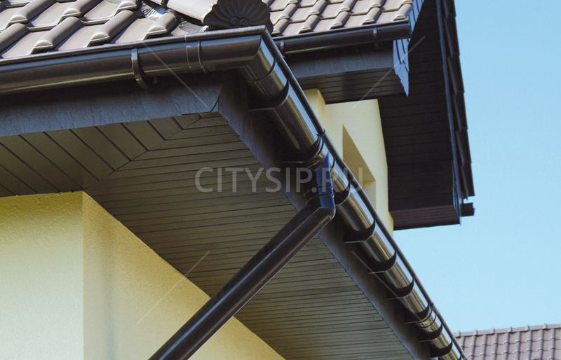 Водостоки для крыши металлические, монтируем собственноручно